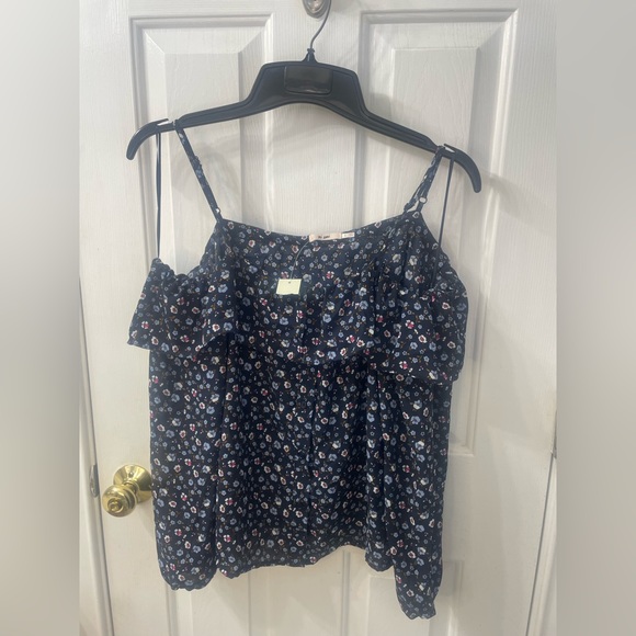 Francescas Collection Boutique Floral Cold Shoulder Blue Blouse Size Large NWT - Picture 3 of 8